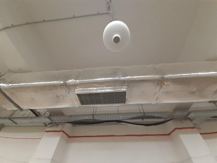 Hala 1336mp, in Pipera, in apropiere de giratoriu - 11