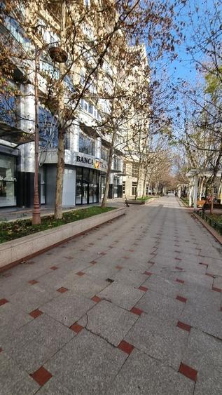 Unirii (Banca Transilvania), Et 2, vedere bulevard - 8