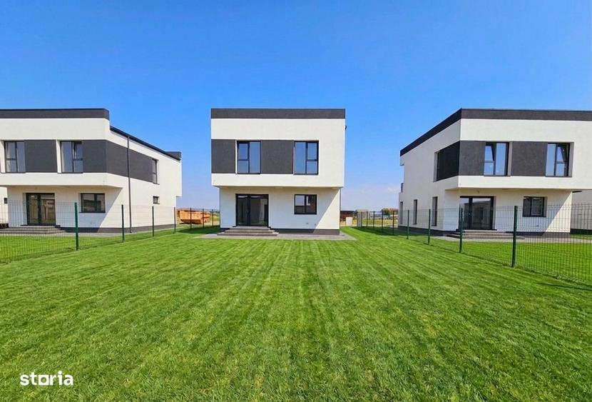 Casa rezidentiala cu vedere libera spre lac si acces asfaltat - 6