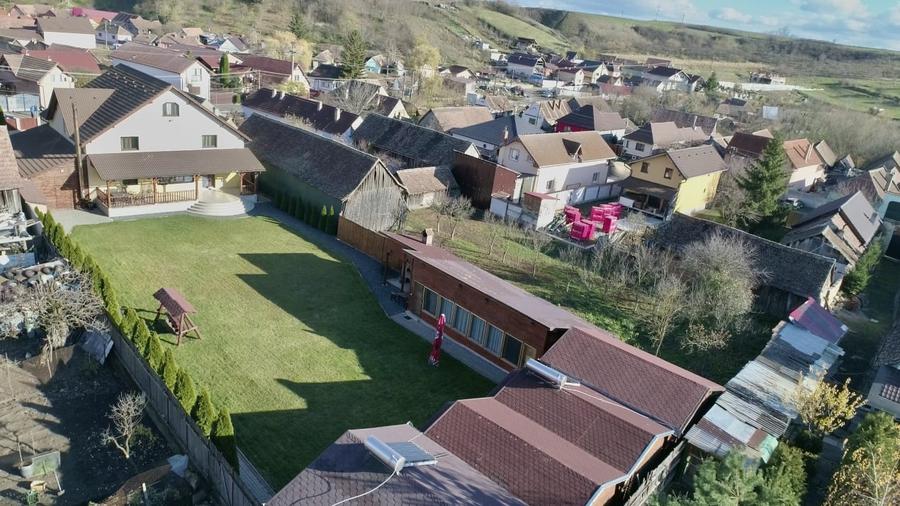 Casǎ Individualǎ/Pensiune/Turism - Ocna Sibiului - 1546 mp teren - 7