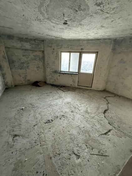 Vand apartament 3 camere blv Independentei nr20, 73mp - 2