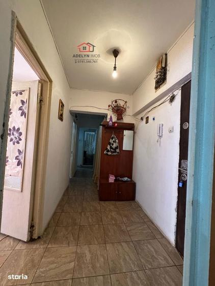 Tulcea == Apartament 3 camere, str. Pacii - 2