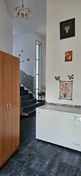 Casa de vanzare complet utilata - 1