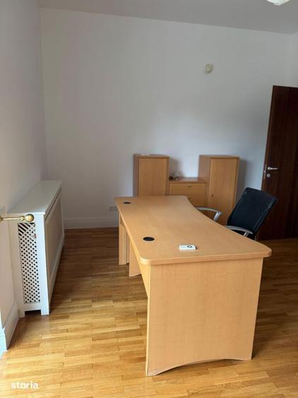 Casa de inchiriat: 9 camere, piscina, garaj - 8