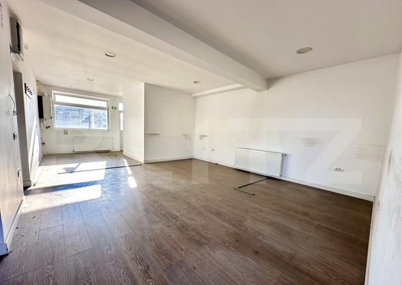 Spatiu de inchiriat, 66 mp, zona Cetate - 9