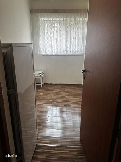 Camera camin cu baie propie - 1