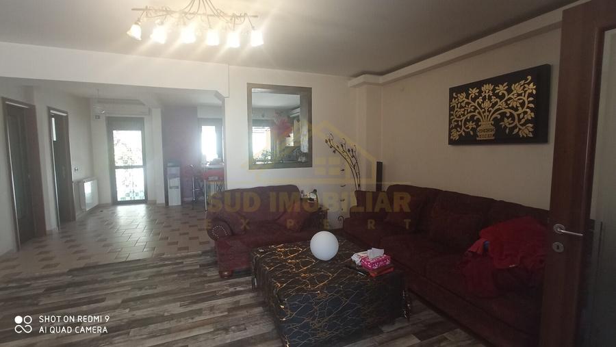 Vila D+P+1 -adiacent Sos Oltenitei -6 camere - 21