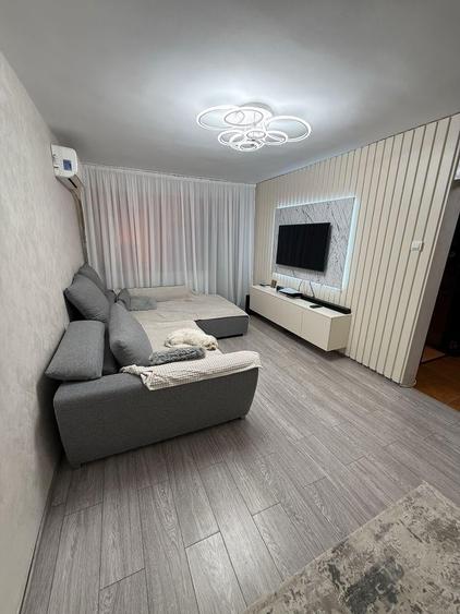 Apartament cu 3 camere spre vanzare - 3