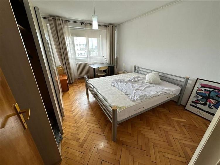 Vanzare apartament 3 camere, Piata Unirii, blocul Horoscop, vedere panoramica - 7