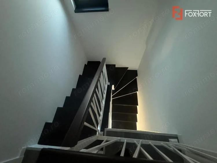 Duplex 5 camere 124 mp utili, despartit prin carport, Chisoda - 9