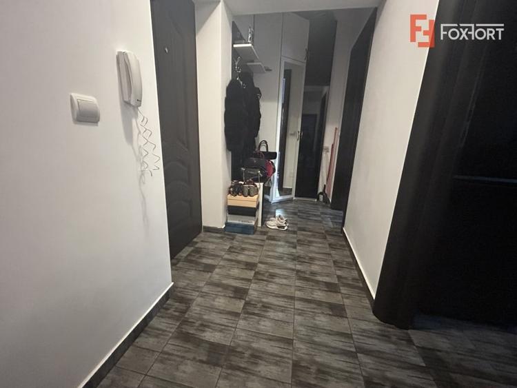 Apartament cu 2 camere amenajat complet, zona Giroc - 9