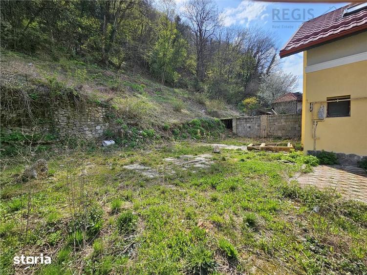 Teren de 850 mp, în Central