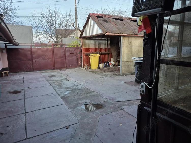 Teren 698 mp, casa veche , Zona linistita ,utilitati, Centrala gaz - 12