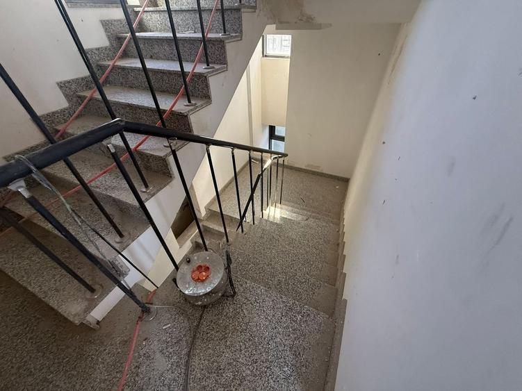 Exclusiv Utracentral Intersectie Polana cu Mihai Eminescu Parter - 9