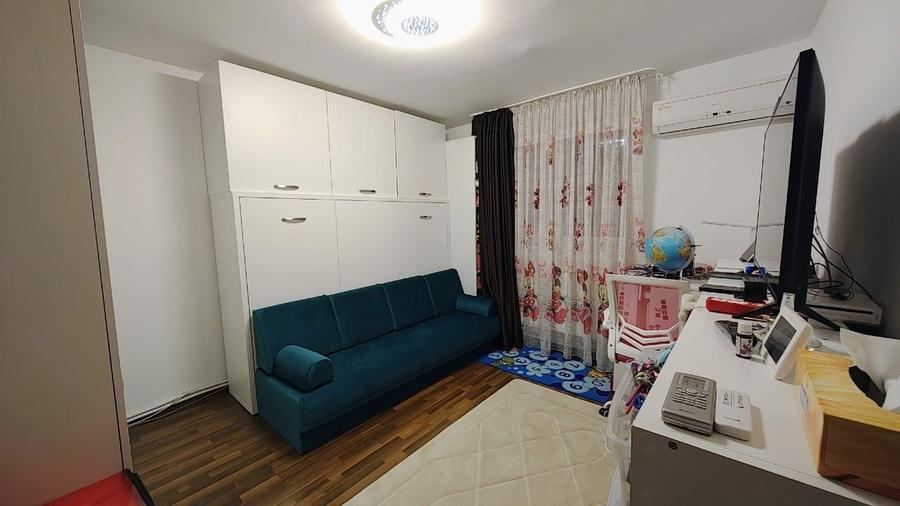 PROPRIETAR: 3 Camere decomandate | Etaj 4 /4 | locatie grozava !! Bacau, Str. Ma - 3