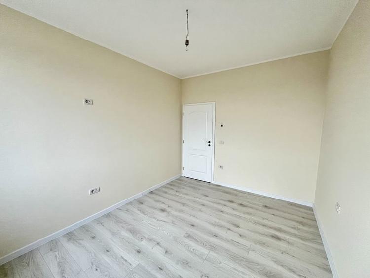 Comision 0%, 4 Camere, Front Stradal Generos - 5