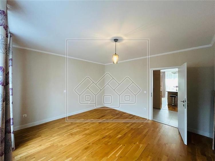 Apartament de inchiriat in Sibiu - 3 camere si balcon-Padurea Dumbrava - 12