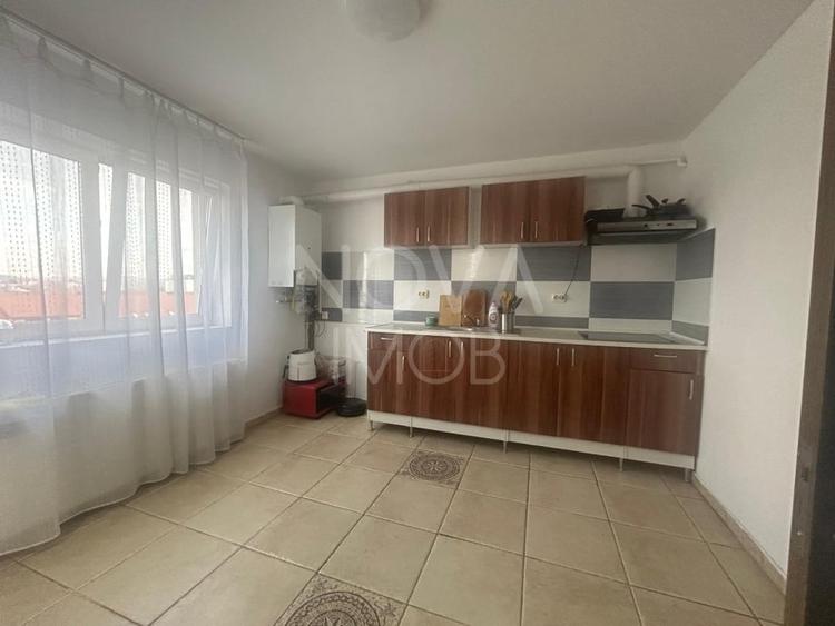 Apartament spatios 3 camere, loc de parcare, cartier privat, zona Kogalniceanu - 4