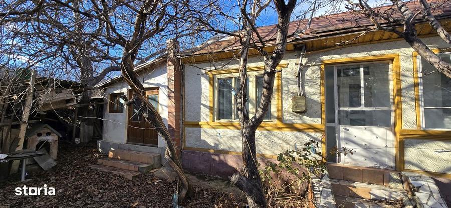Casa Beciu de vanzare, la 2 km de Odobesti si 12 de Focsani - 10