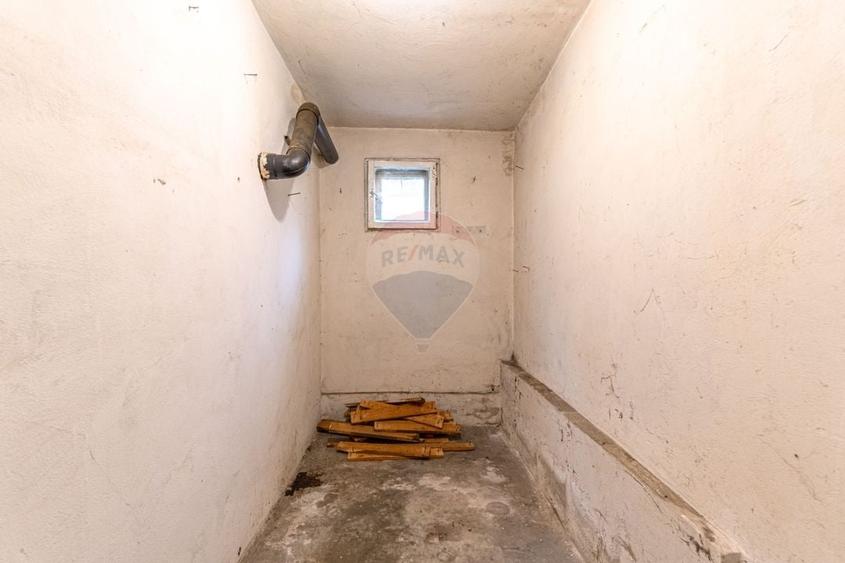 Casa individuala cu doua unitati locative. Zona Horia-Closca-Crisan - 45