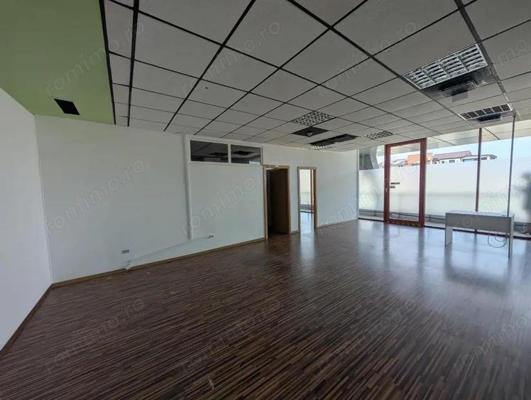 Spatiu 30AVENUE, asigurari, consultanta , servicii - 3