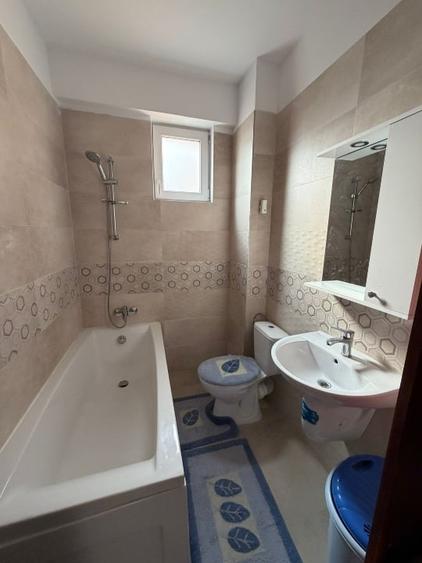 Garsonieră de vânzare ,partial mobilata - 5