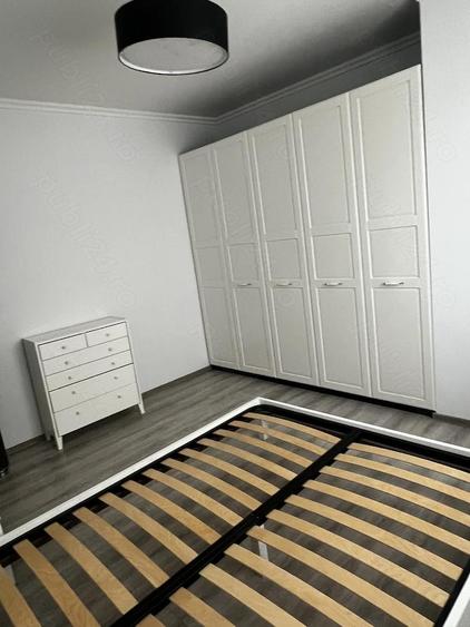 Proprietar, inchiriez apartament 3 camere - 7