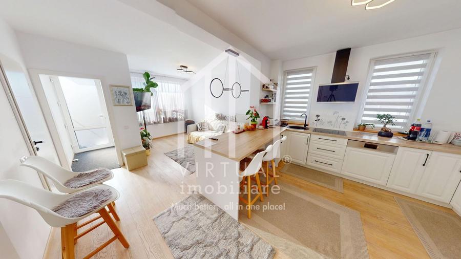 Casa de tip cvadruplex, 4 camere, 79mp utili, curte 70mp, 2 parcari - 5