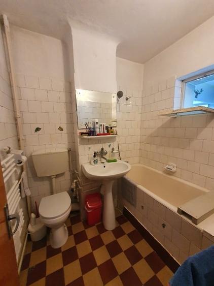 Vanzare apartament 4 camere , bloc Gioconda - 16