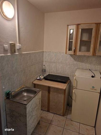 Proprietar inchiriez garsoniera - 5