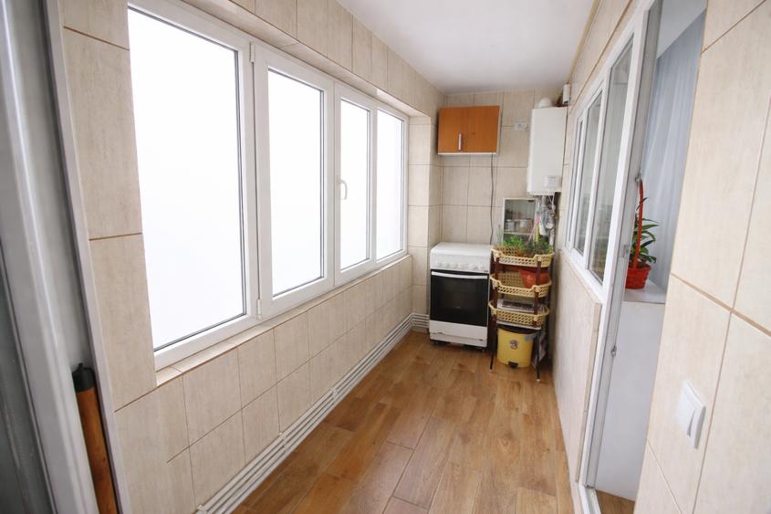 Ap. 1 camera Faleza, bloc mixt, etaj 1, renovat - 5