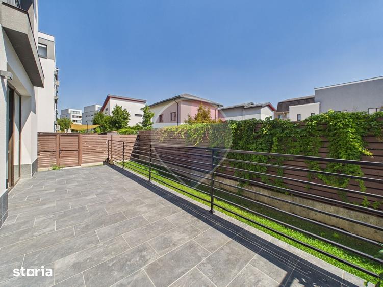 Apartament cu 3 camere decomandat în Sălăjan