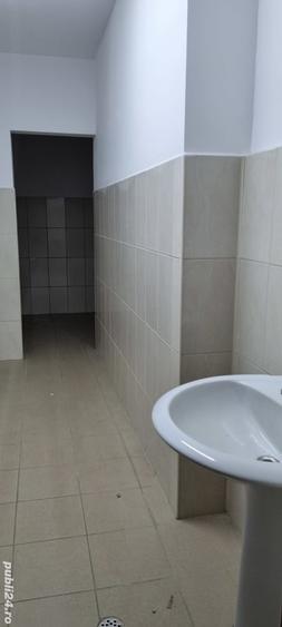 Spațiu comercial, de 600 mp, în Bascov