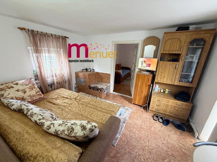 Apartament cu 3 camere semidecomandat în E3