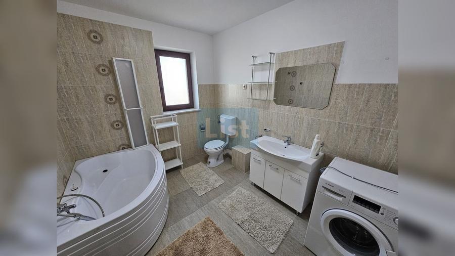 Casă cu 4 camere cu Teren 300 Mp în Zorilor