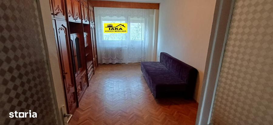 Apartament cu 3 camere decomandat în Gării