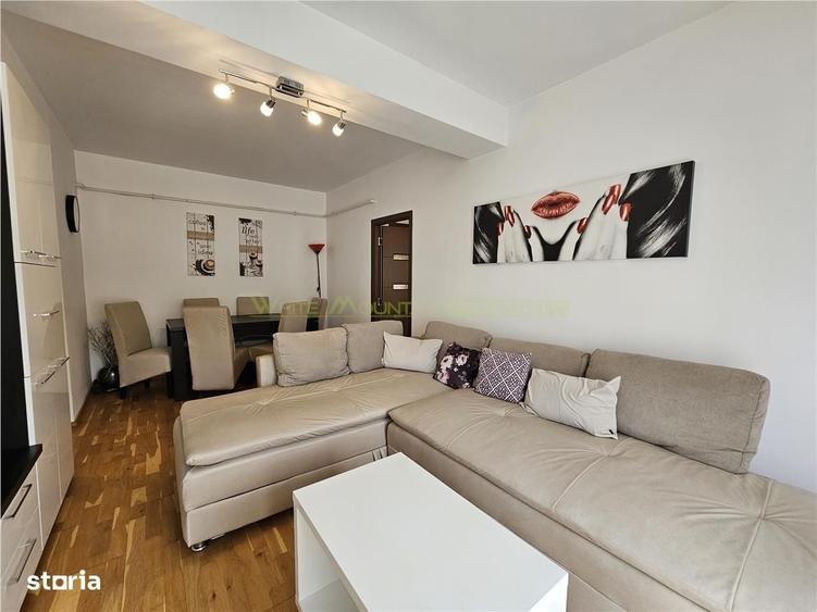 Apartament cu 2 camere semidecomandat în Centrul Istoric