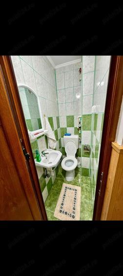 Apartament cu 3 camere decomandat în Trivale