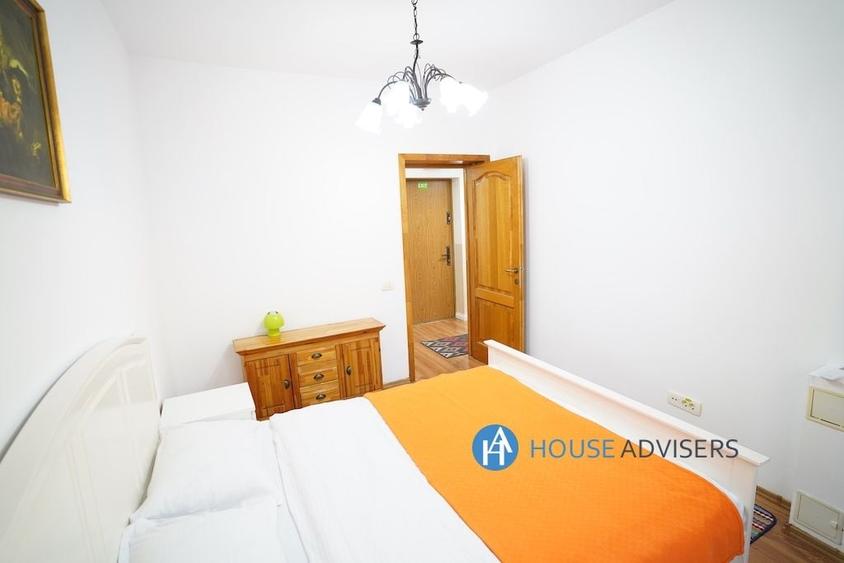 Apartament cu 3 camere, mobilat în Romană
