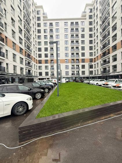 Apartament cu 2 camere decomandat în Coman