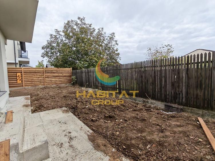 Casă individuală cu 5 camere cu Canalizare în Nord-Est