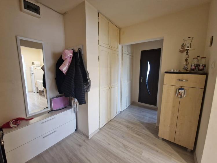 Apartament cu 2 camere decomandat, mobilat în Hotvon