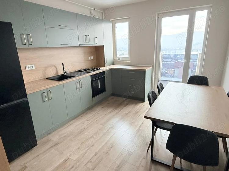 Apartament cu 2 camere decomandat în Central