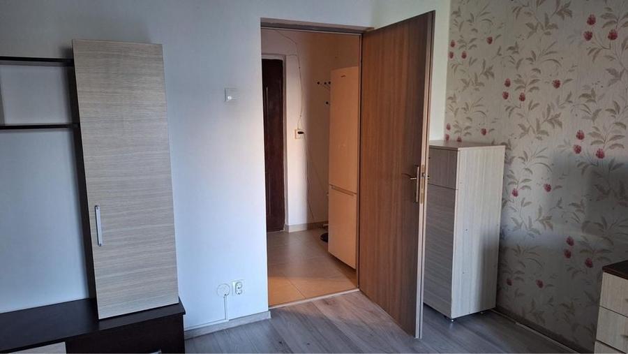 Garsonieră în Brazda lui Novac