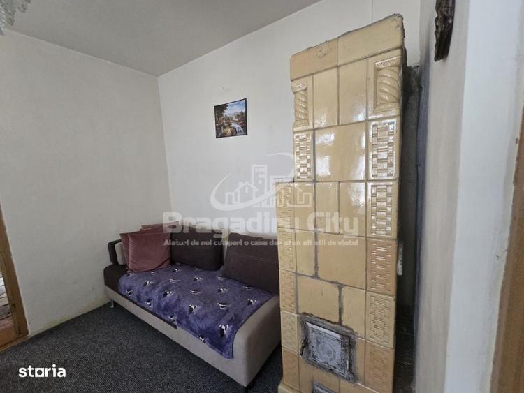 Casă cu 4 camere cu Teren 2553 Mp în Cornetu