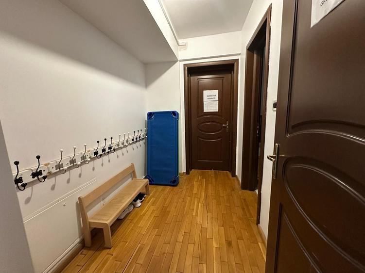 Casă individuală cu 17 camere cu Piscina în Pipera