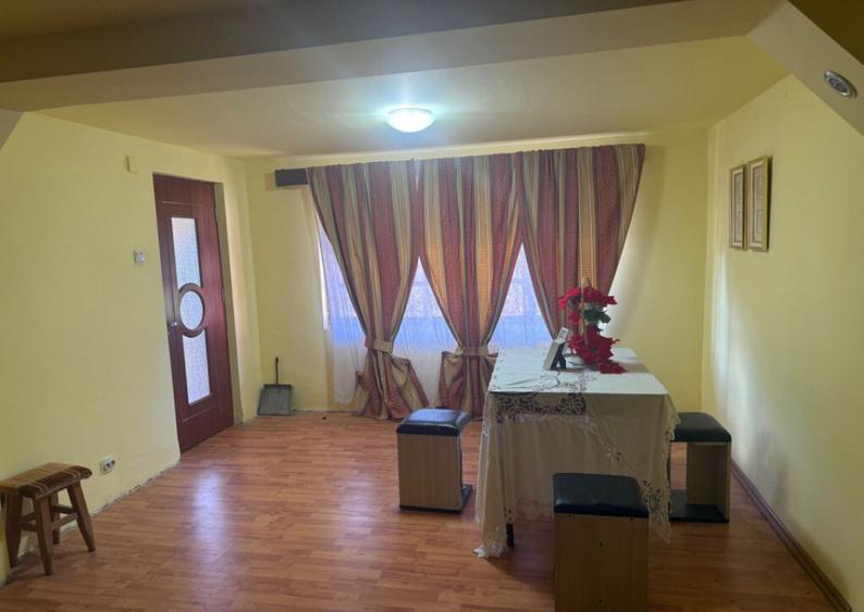 Casa 133 mp utili, 3300 mp teren, Ciutura - 13