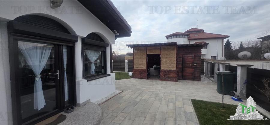Prelungirea Ghencea/ Vila exclusivista cu panouri solare si garaj/ 5 camere, 240 - 5