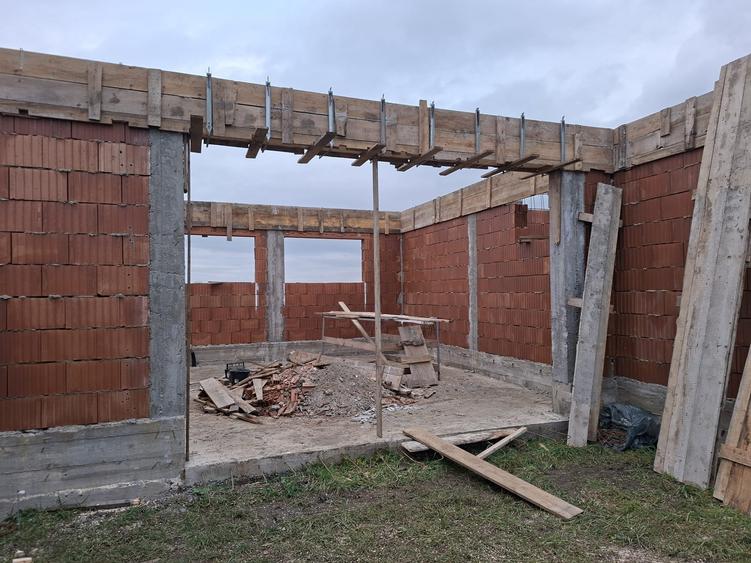 Vanzare casa noua in constructie cu autorizatie Stupini Brasov - 9