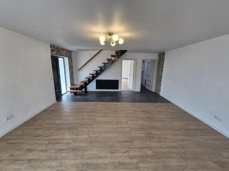 Vila/casa noua: P+M, Banesti-Prahova - 150 mp utili + teren 875 mp! - 4